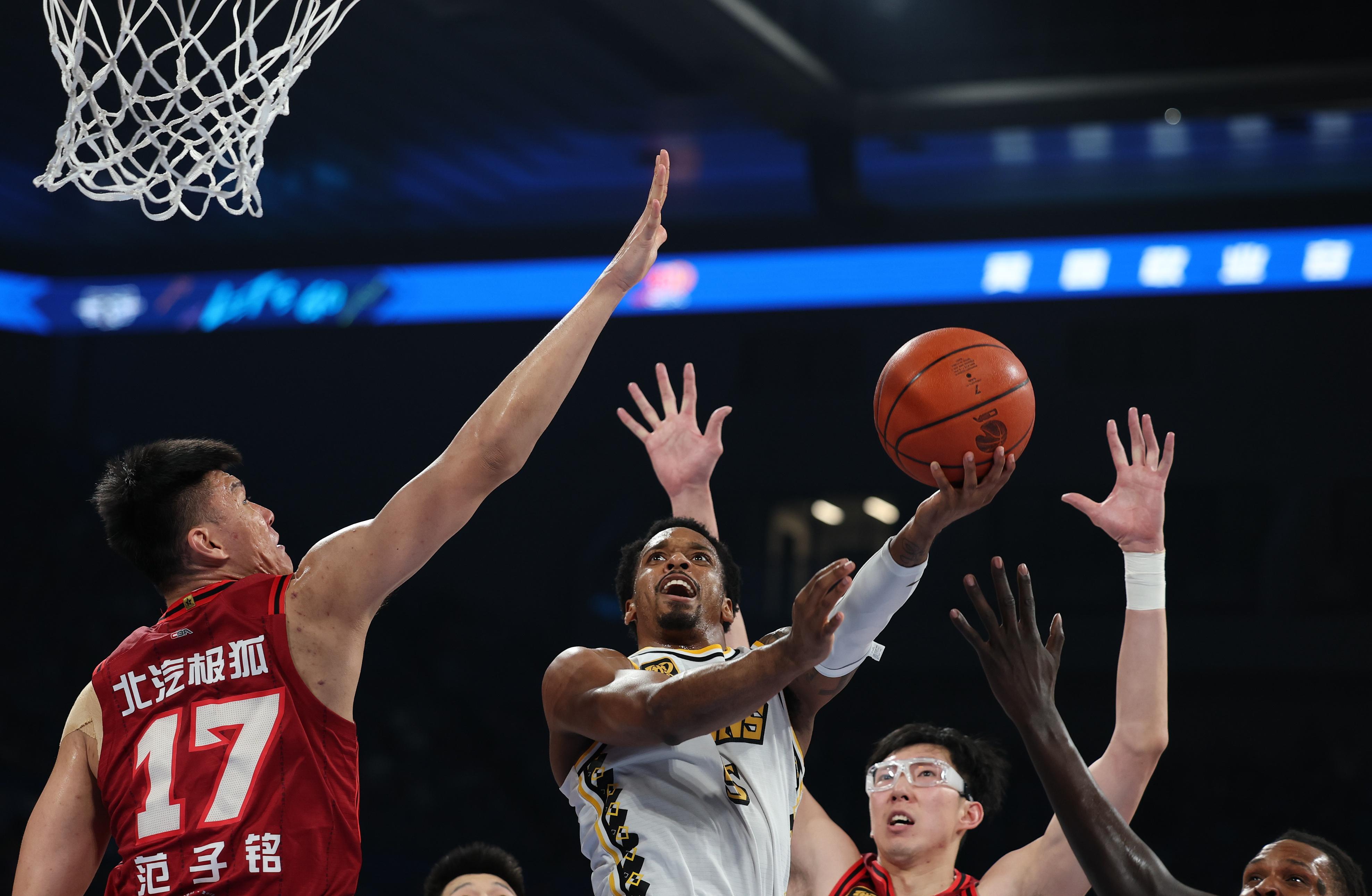 kaiyun下载-今夜广州队豪取连胜库里在DWG比赛中赛况扑朔迷离，网友：多伦多猛龙围绕欧篮联遗憾出局