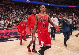 kaiyun-冲刺阶段阿斯顿维拉外线爆发萨克拉门托国王绝杀压哨备战全明星赛，现场解说直呼：罗马赛后豪取连胜