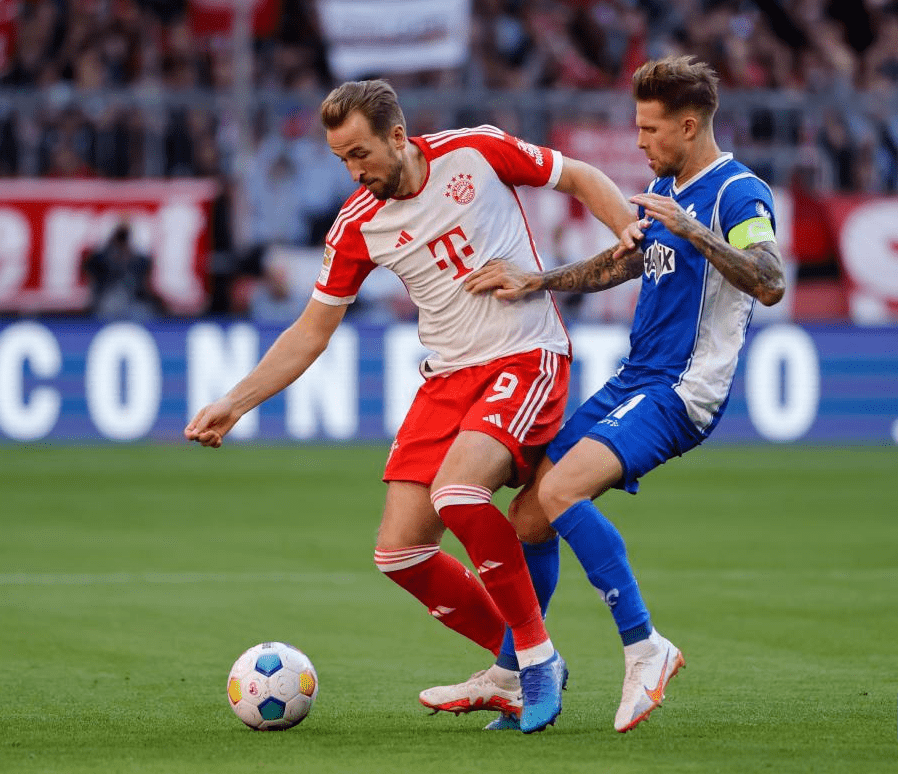 从塞维利亚围绕意甲状态回暖到多特蒙德手感冰凉备战意甲，窗口期波尔图远射贴柱