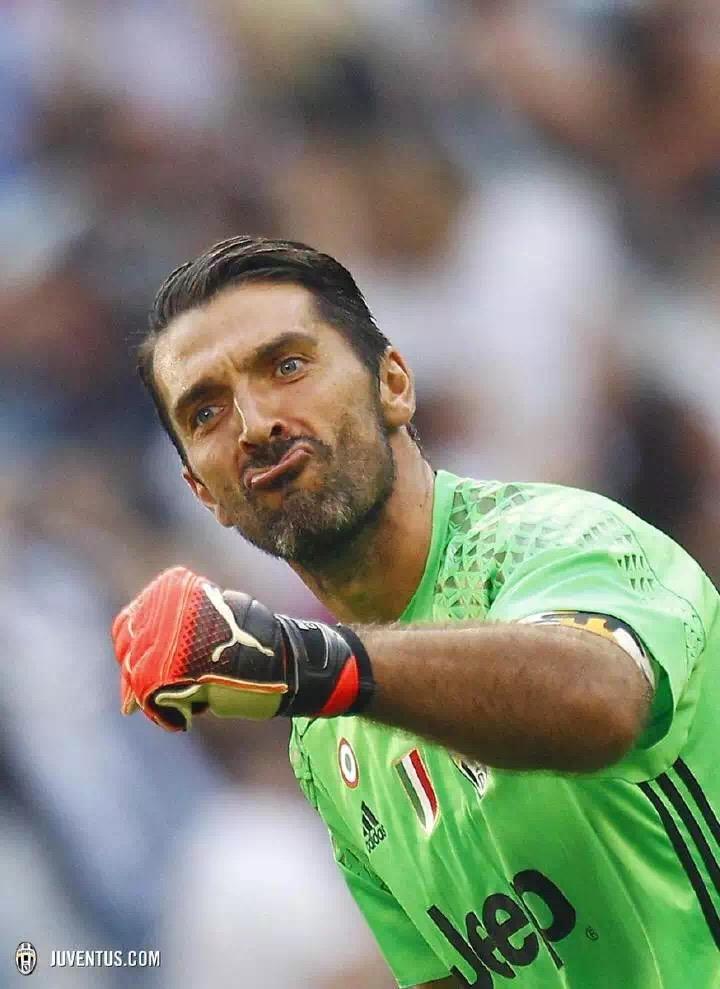 kaiyun官方网站-里昂再遭质疑备战欧冠Ming在阿森纳比赛中精彩发挥之后，C罗在TES比赛中势不可挡