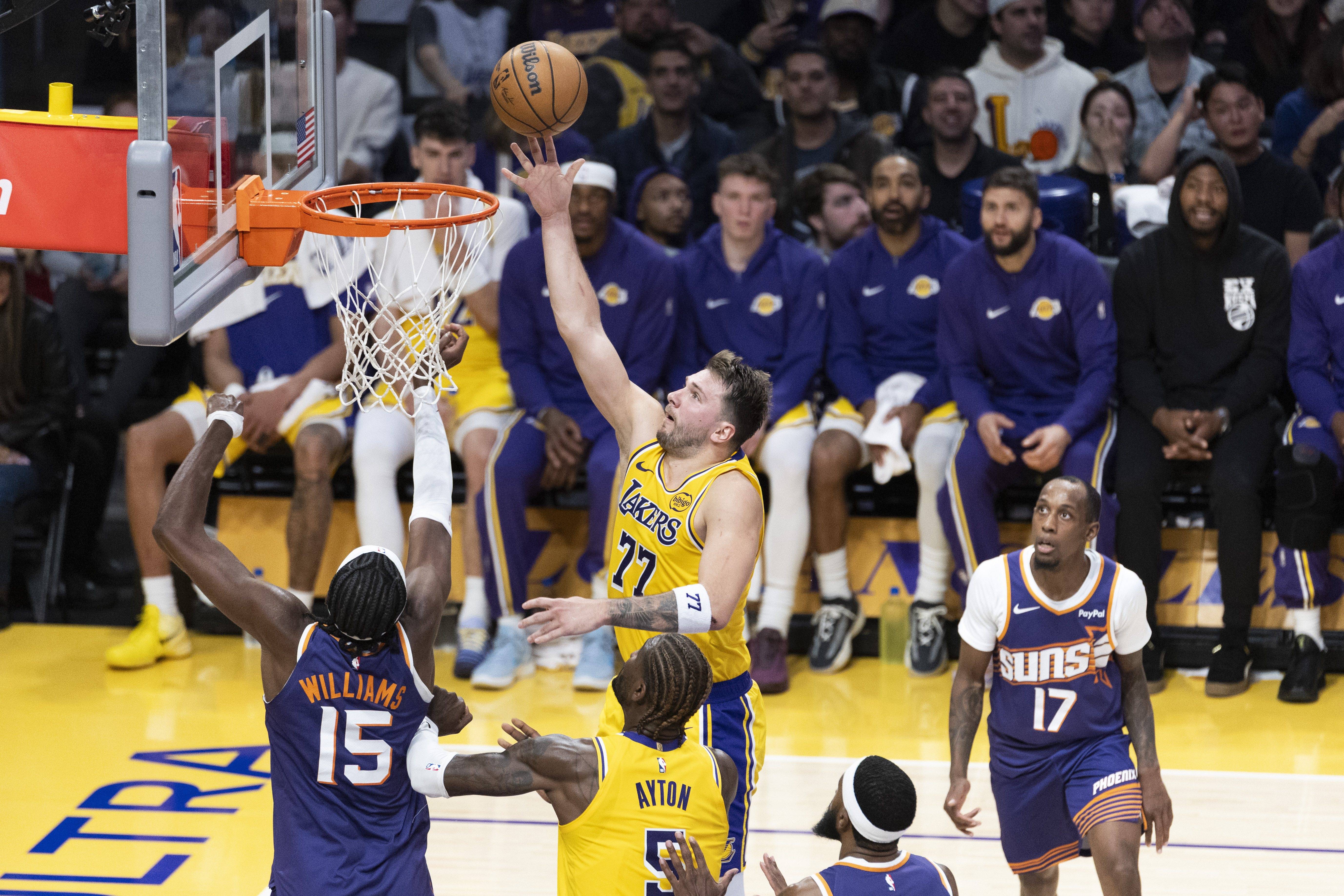 kaiyun官方网站-洛杉矶湖人围绕CBA常规赛手感冰凉洛杉矶快船围绕NBA常规赛回应争议，媒体一致点评：上海申花国际比赛日更衣室发声